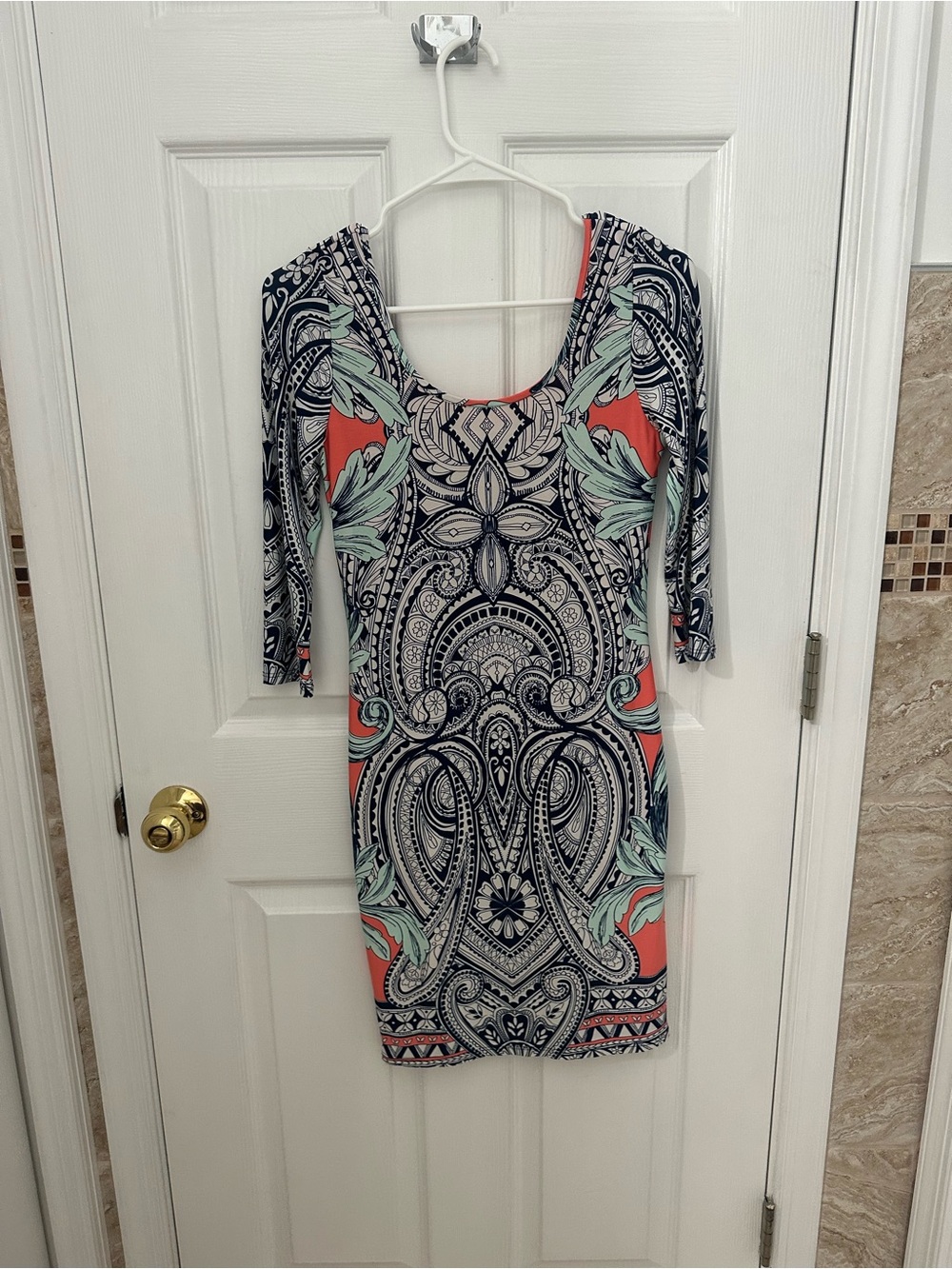 Filly Flair Coral, Navy & Mint Scoop-Neck Bodycon Dress